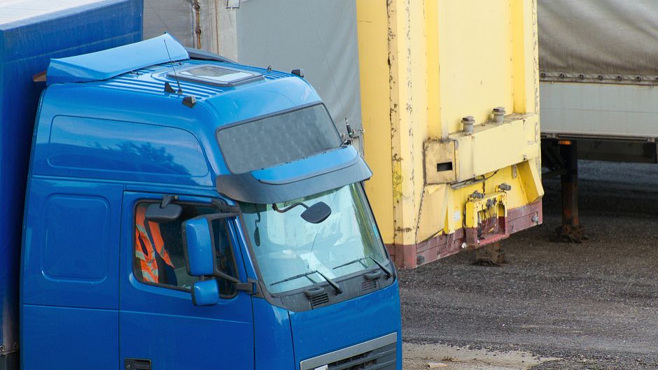 阿勒泰搬家货车